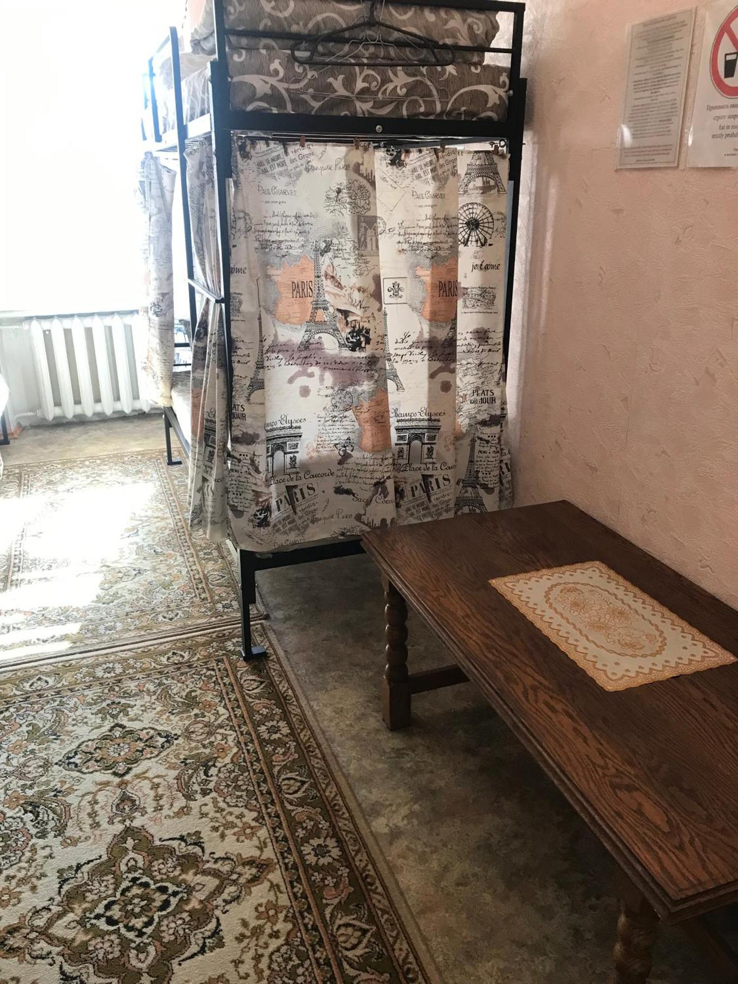 Хостел Тихий Дворик Харків Екстер'єр фото